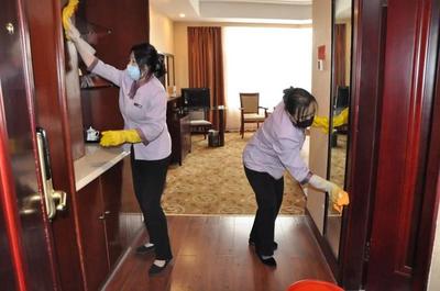 康巴什居民請(qǐng)注意，這些酒店復(fù)工營業(yè)，保潔工作全面升級(jí)