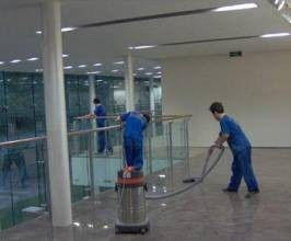 廣州開(kāi)荒清潔 為何選擇專(zhuān)業(yè)保潔公司是關(guān)鍵